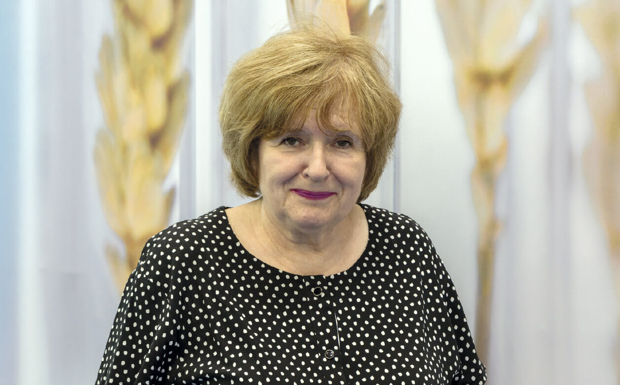 Лариса Елиневская