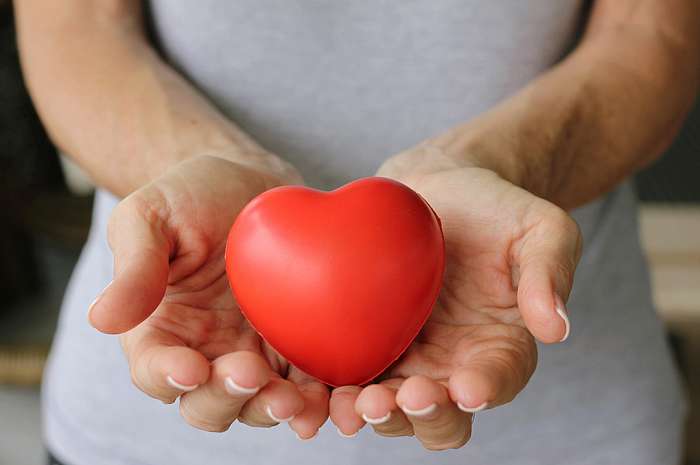 Коммерциялық емес ұйымдарға көмек