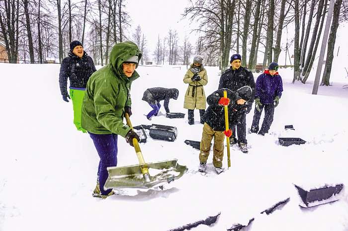 Балалар үйіне көмек