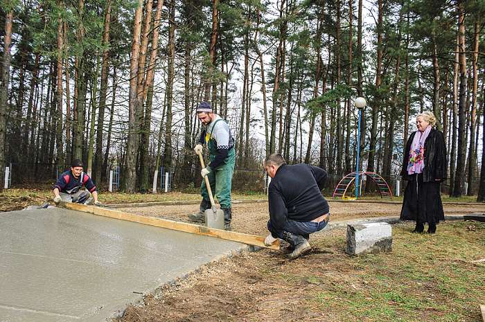 Поддержка социально незащищенных слоев населения